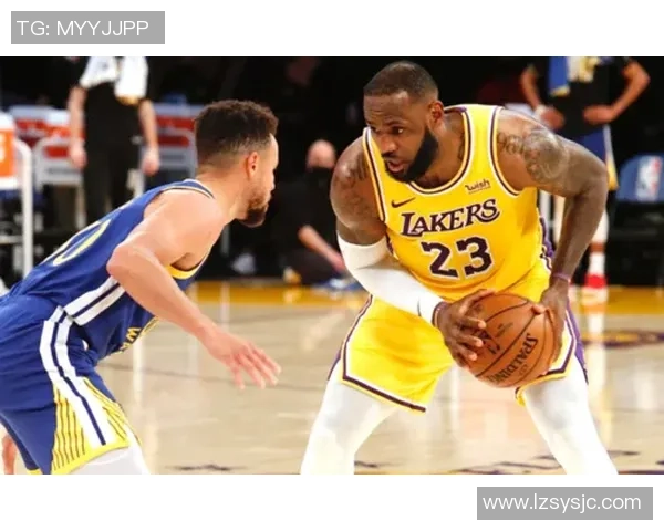 湖人队与马腾讯的精彩对决揭示了篮球战术与团队合作的重要性